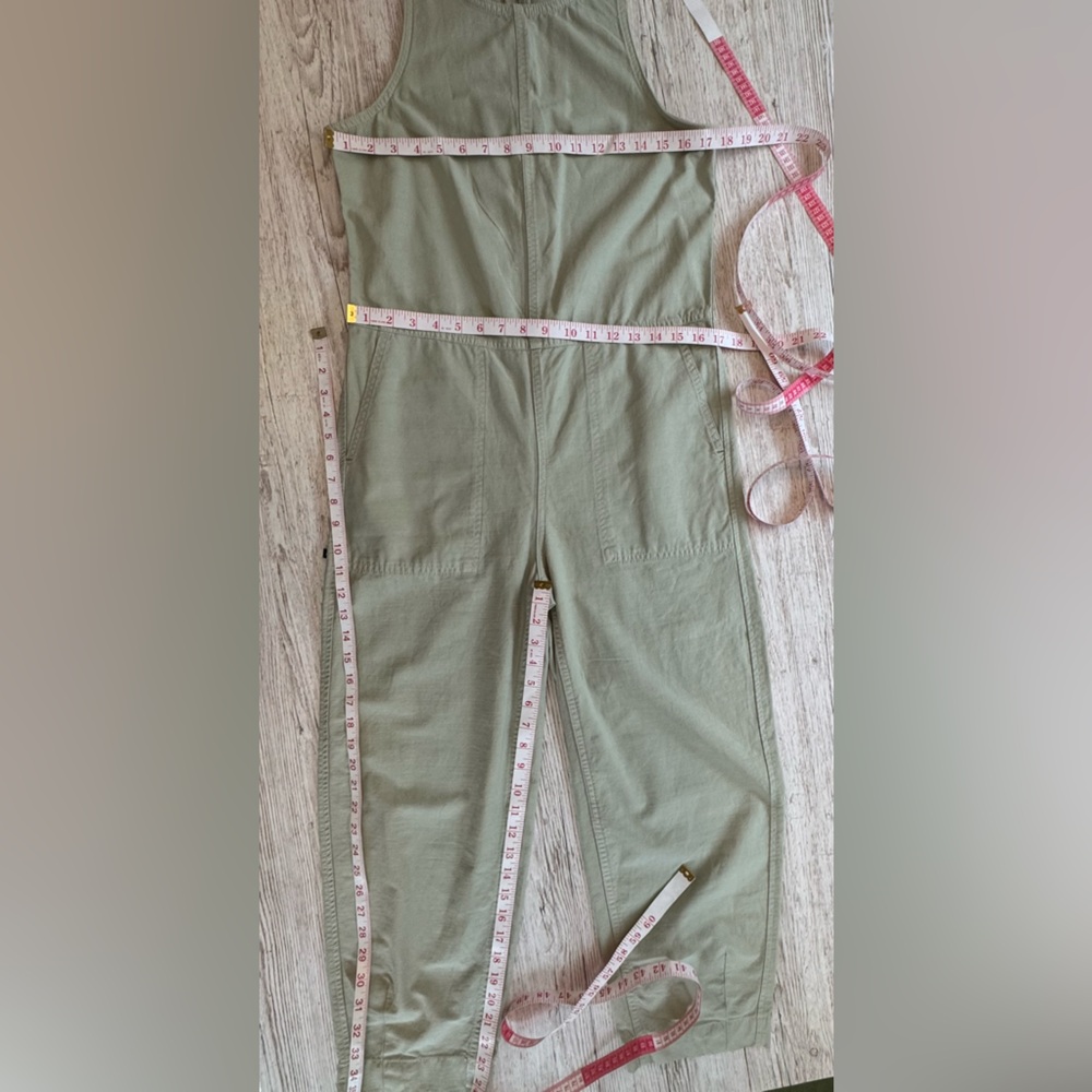 EVERLANE The Fatigue Jumpsuit in Pastel Green 4 - Picture 8 of 9